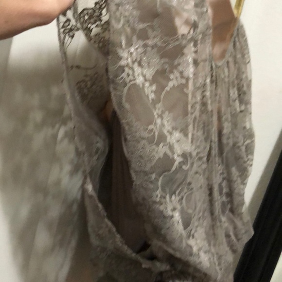 💚 Lace Top with Cami Underneath - Picture 5 of 8